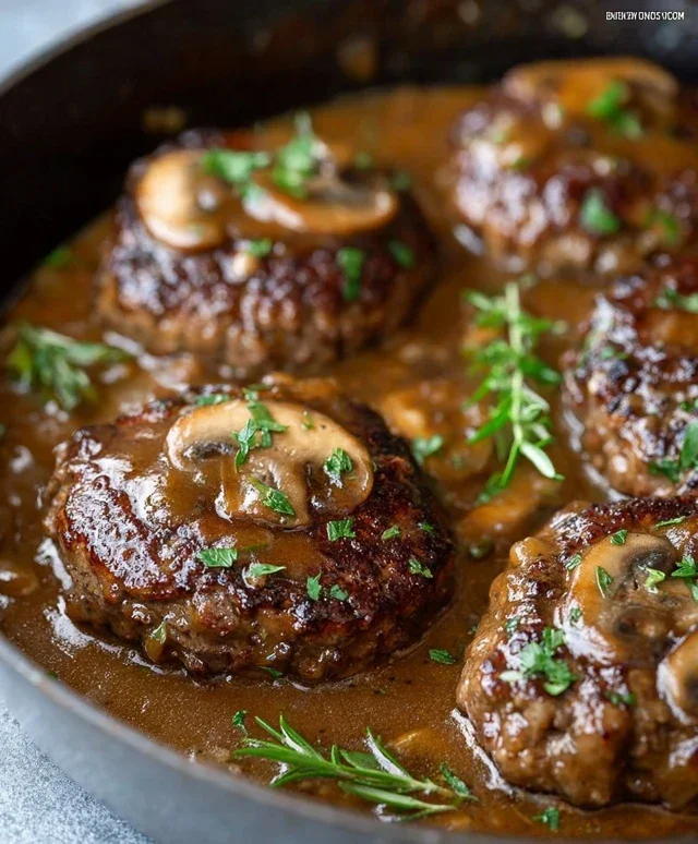 Easy Homemade Salisbury Steak